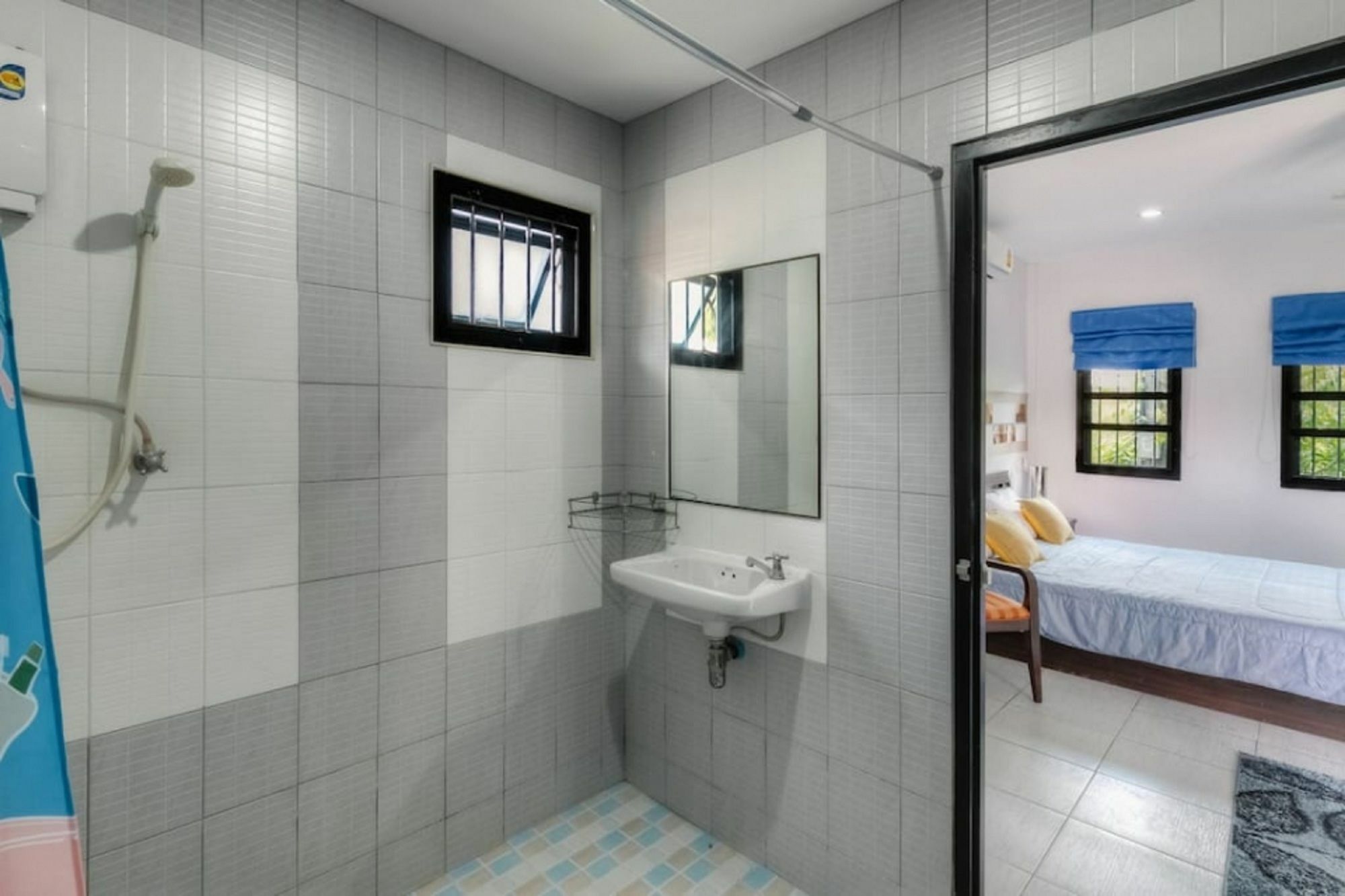 Aquatoria Phuket Bangtao Villa Pantai Surin Bagian luar foto