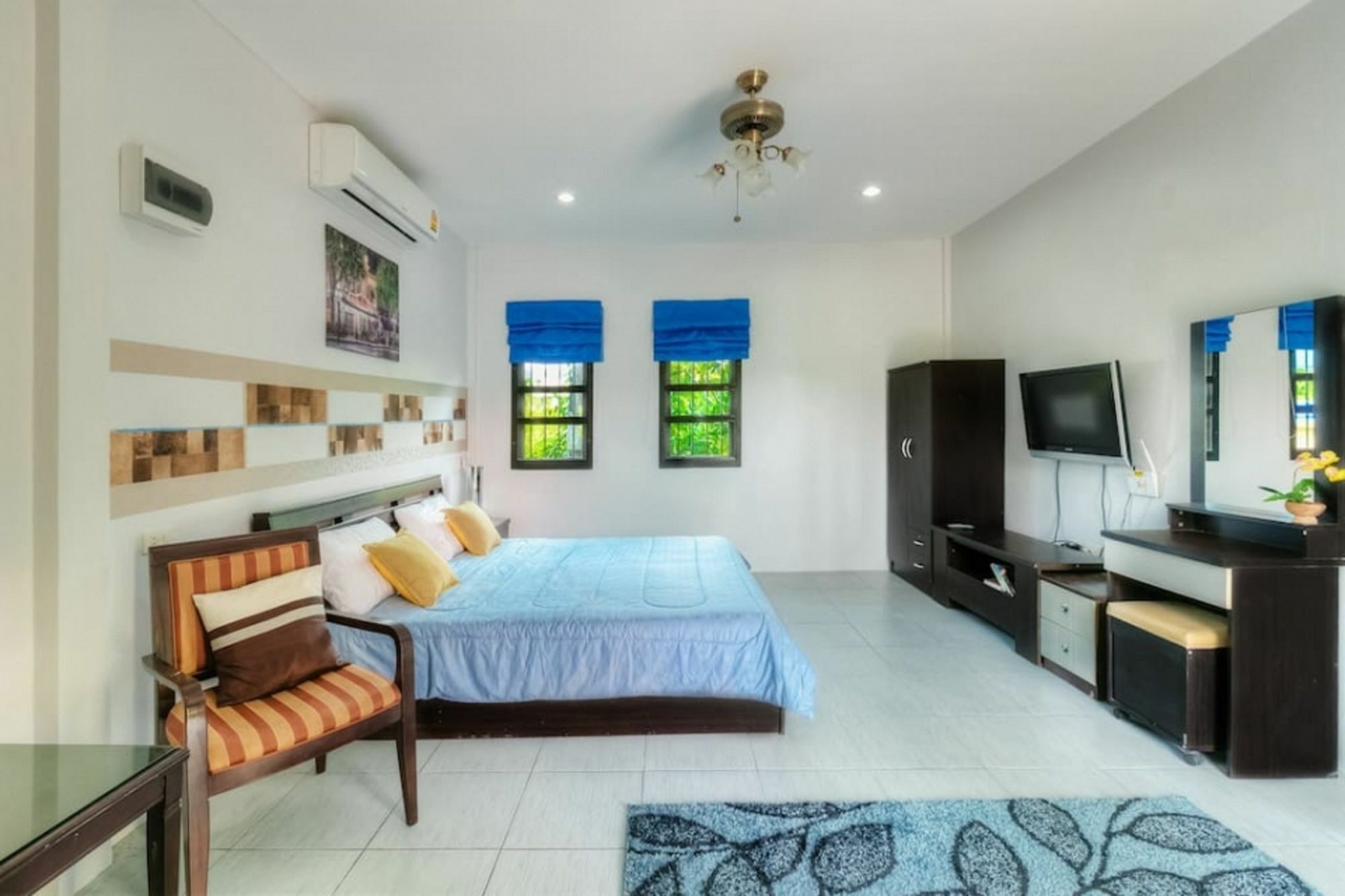 Aquatoria Phuket Bangtao Villa Pantai Surin Bagian luar foto